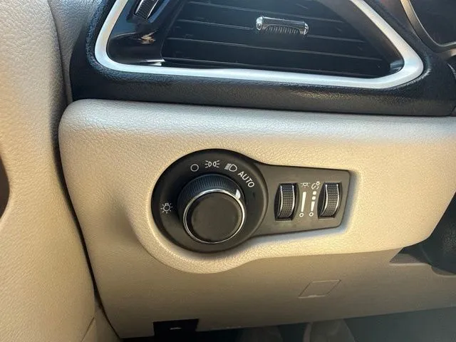 Chrysler Voyager photo 32