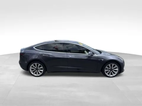 Photos of 2018 Tesla Model 3 Mid Range for sale in Milwaukee, WI at Diamond Jim's Motor Cars