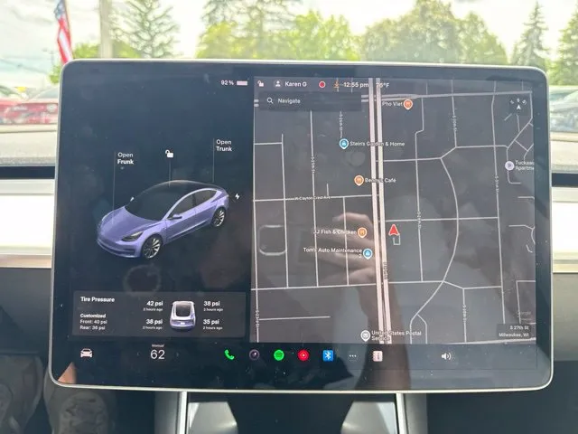 Tesla Model 3 photo 31
