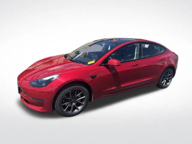 Tesla Model 3 photo 7