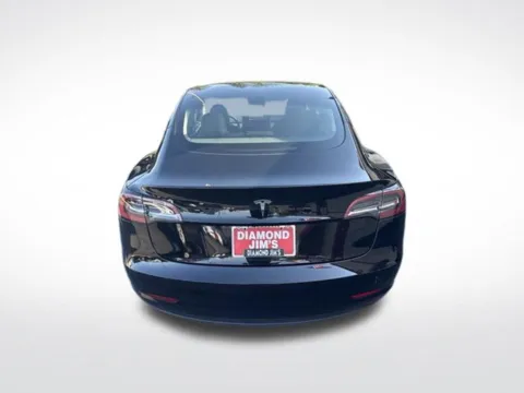 More photos of 2023 Tesla Model 3 at Diamond Jim's Motor Cars, WI