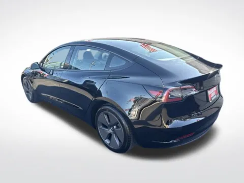 More photos of 2023 Tesla Model 3 at Diamond Jim's Motor Cars, WI