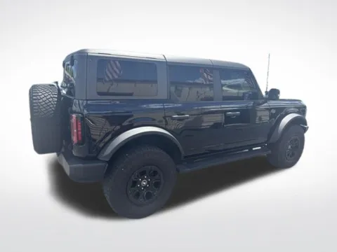 Another view of 2023 Ford Bronco Wildtrak for sale in Milwaukee, WI at Diamond Jim's Motor Cars