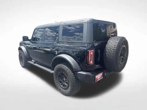More photos of 2023 Ford Bronco Wildtrak at Diamond Jim's Motor Cars, WI
