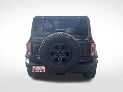 More photos of 2023 Ford Bronco Wildtrak at Diamond Jim's Motor Cars, WI