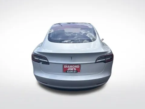 More photos of 2018 Tesla Model 3 Long Range at Diamond Jim's Motor Cars, WI