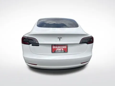 More photos of 2023 Tesla Model 3 at Diamond Jim's Motor Cars, WI