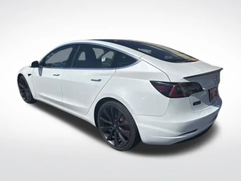 More photos of 2020 Tesla Model 3 Performance at Diamond Jim's Motor Cars, WI