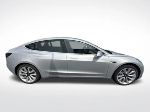 Photos of 2018 Tesla Model 3 Long Range for sale in Milwaukee, WI at Diamond Jim's Motor Cars