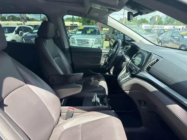 Honda Odyssey photo 21