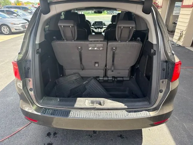 Honda Odyssey photo 16