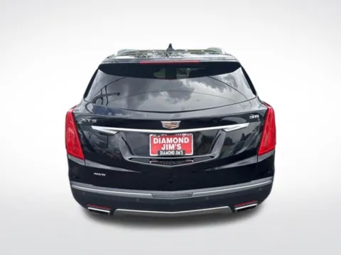 More photos of 2018 Cadillac XT5 Platinum at Diamond Jim's Motor Cars, WI