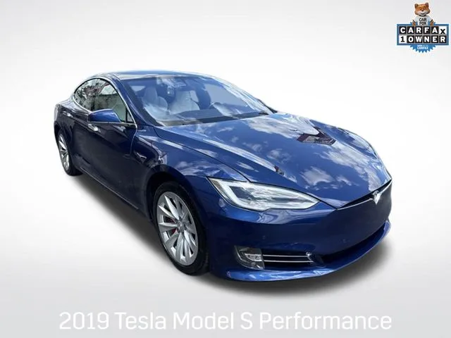 Blue 2019 Tesla Model S Performance for sale in Milwaukee, WI