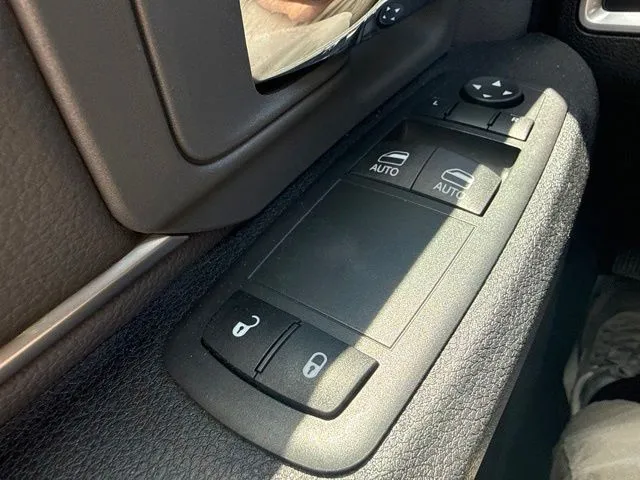 Ram 1500 photo 22