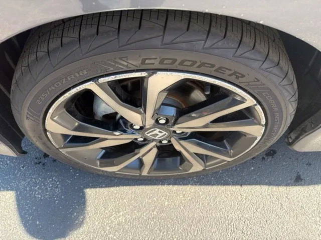 Honda Civic photo 9