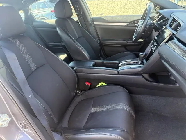 Honda Civic photo 24
