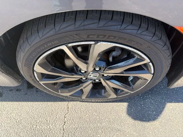 Honda Civic photo 13