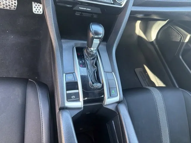 Honda Civic photo 17