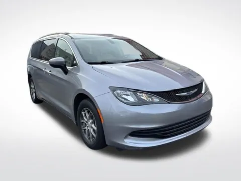 Silver 2020 Chrysler Voyager LXI for sale in Milwaukee, WI