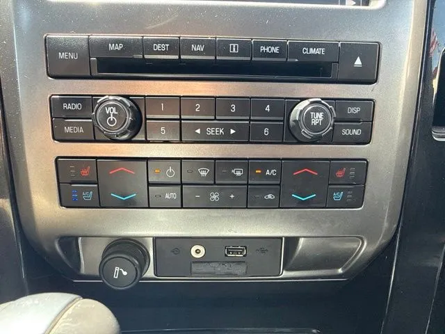 Ford F-150 photo 36