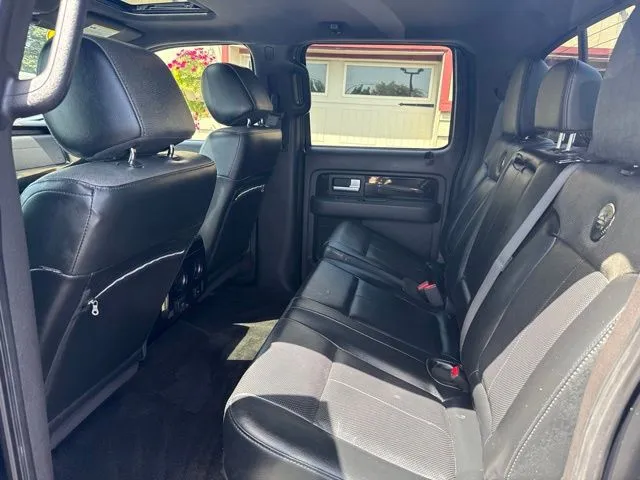 Ford F-150 photo 17