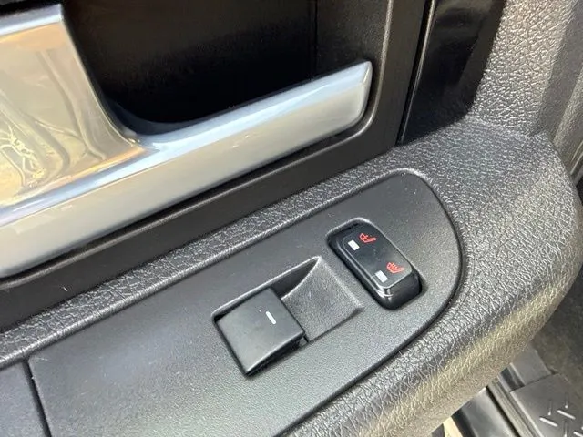 Ford F-150 photo 19