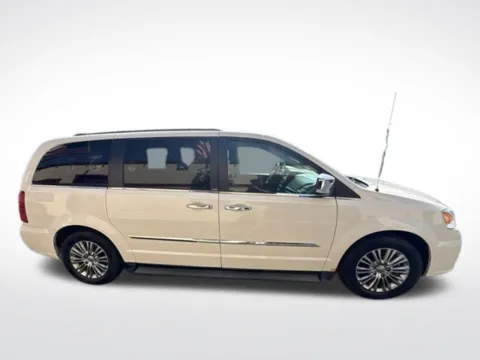 Photos of 2013 Chrysler Town & Country Touring-L for sale in Milwaukee, WI at Diamond Jim's Motor Cars