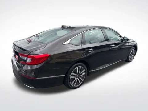 Another view of 2018 Honda Accord Hybrid Touring for sale in Milwaukee, WI at Diamond Jim's Motor Cars