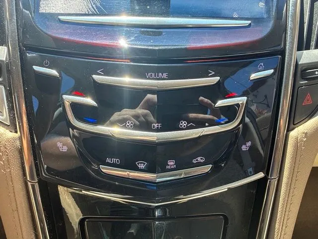 Cadillac ATS photo 32
