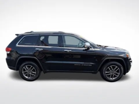 Photos of 2019 Jeep Grand Cherokee Limited for sale in Milwaukee, WI at Diamond Jim's Motor Cars