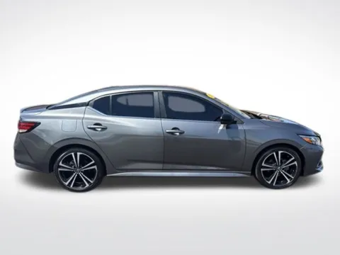 Photos of 2022 Nissan Sentra SR for sale in Milwaukee, WI at Diamond Jim's Motor Cars