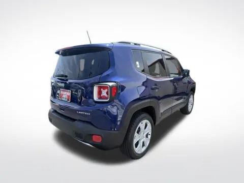 Another view of 2018 Jeep Renegade Limited for sale in Milwaukee, WI at Diamond Jim's Motor Cars