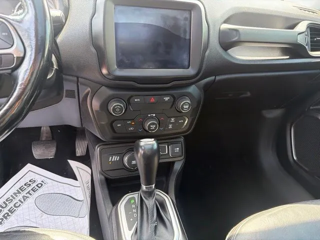 Jeep Renegade photo 15