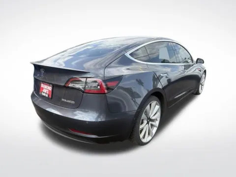 More photos of 2018 Tesla Model 3 Performance at Diamond Jim's Motor Cars, WI