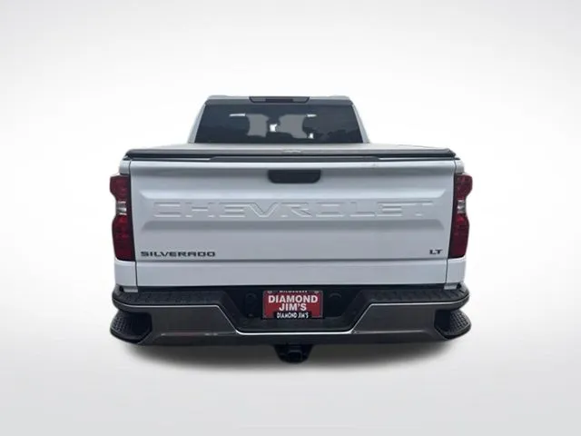 Chevrolet Silverado photo 4