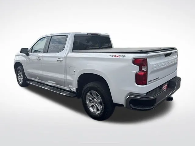Chevrolet Silverado photo 5