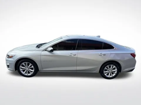 More photos of 2020 Chevrolet Malibu LT at Diamond Jim's Motor Cars, WI
