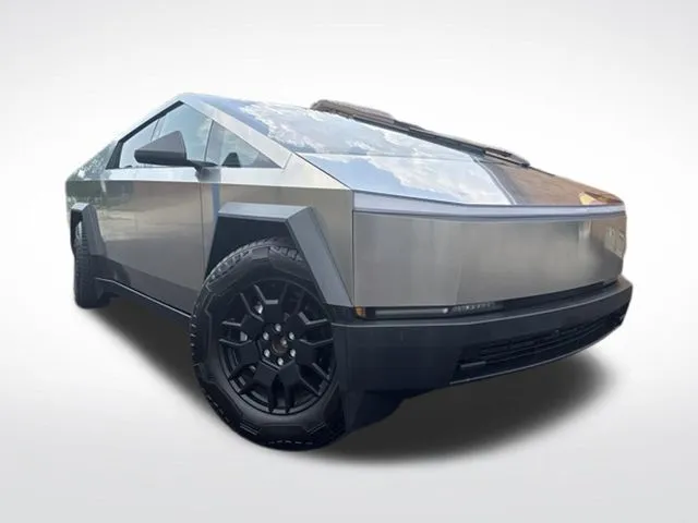 Silver 2024 Tesla Cybertruck Foundation for sale in Milwaukee, WI