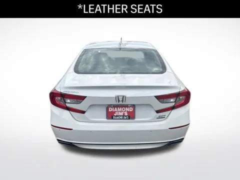 More photos of 2022 Honda Accord Touring 2.0T at Diamond Jim's Motor Cars, WI