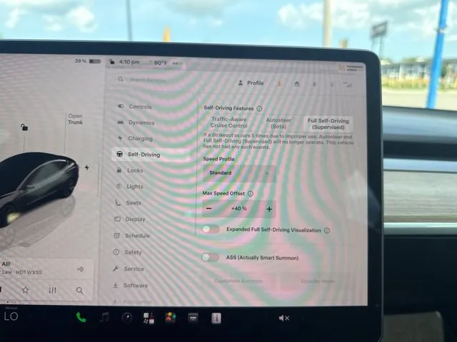 Tesla Model 3 photo 29