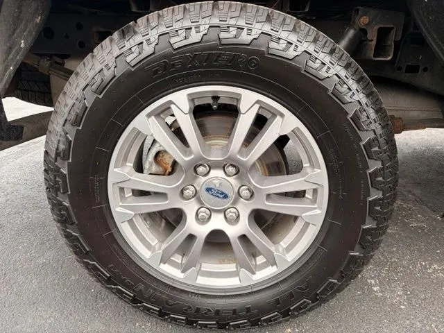 Ford F-150 photo 30