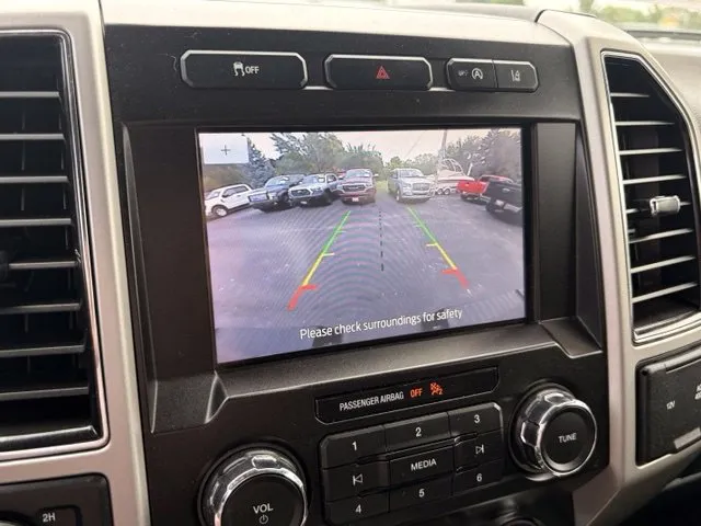 Ford F-150 photo 18