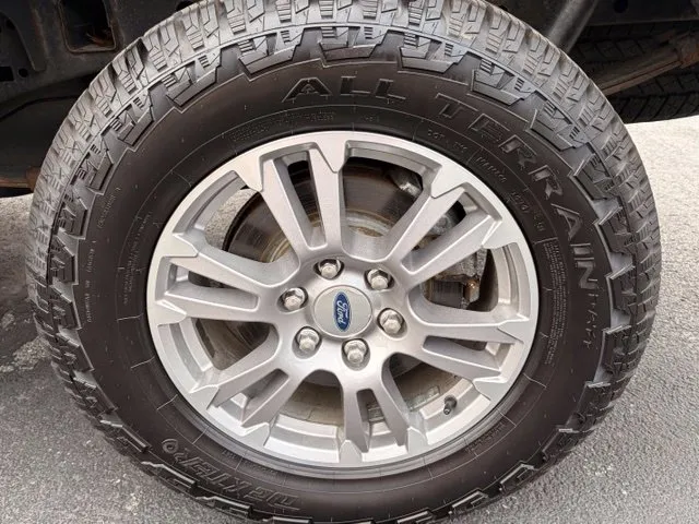 Ford F-150 photo 23