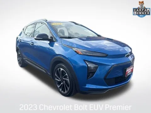 Blue 2023 Chevrolet Bolt EUV Premier for sale in Milwaukee, WI