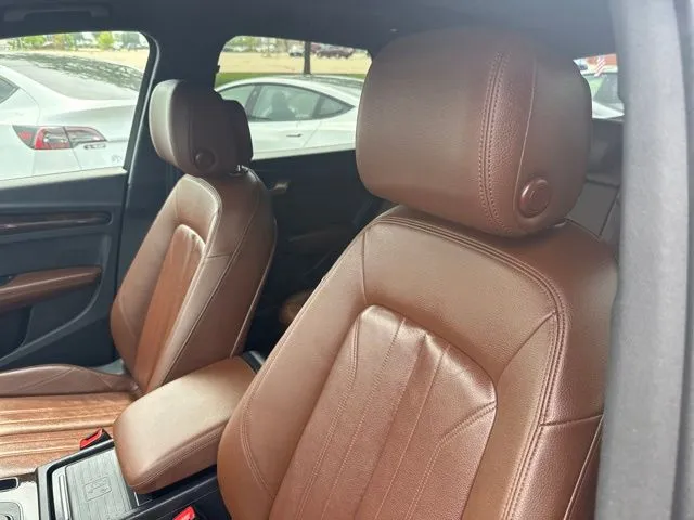 Audi Q5 photo 10