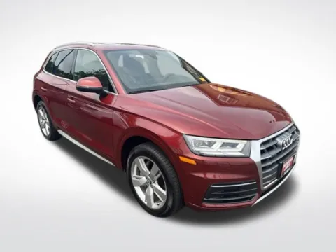 Red 2019 Audi Q5 2.0T Premium Plus for sale in Milwaukee, WI