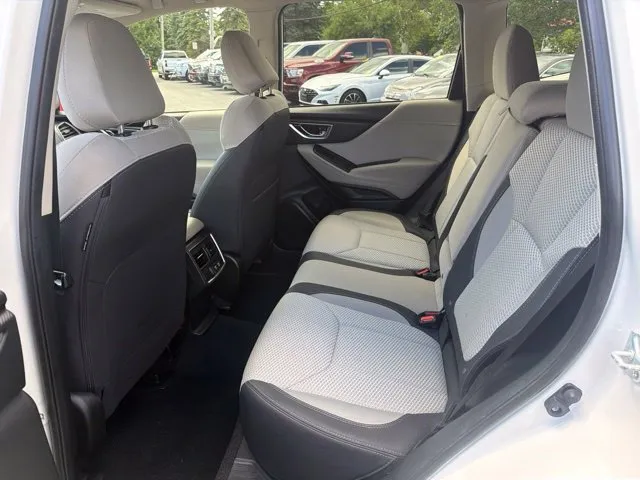 Subaru Forester photo 19