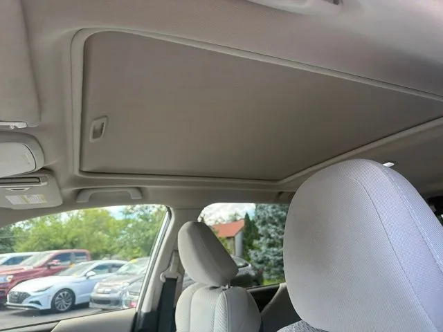 Subaru Forester photo 17