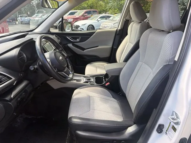 Subaru Forester photo 13