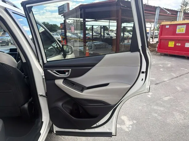 Subaru Forester photo 24